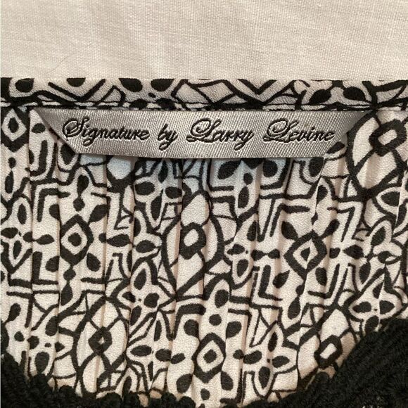 Signature by Larry Levin Long Tunic Crinkle Top Boho Arts & Crafts Sz Small - Picture 3 of 12